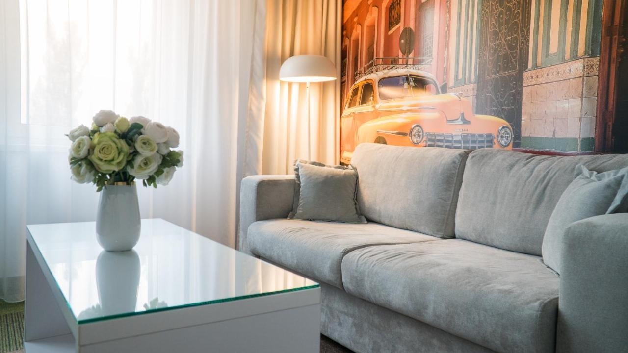 Hotel Quattro Щецинек Экстерьер фото