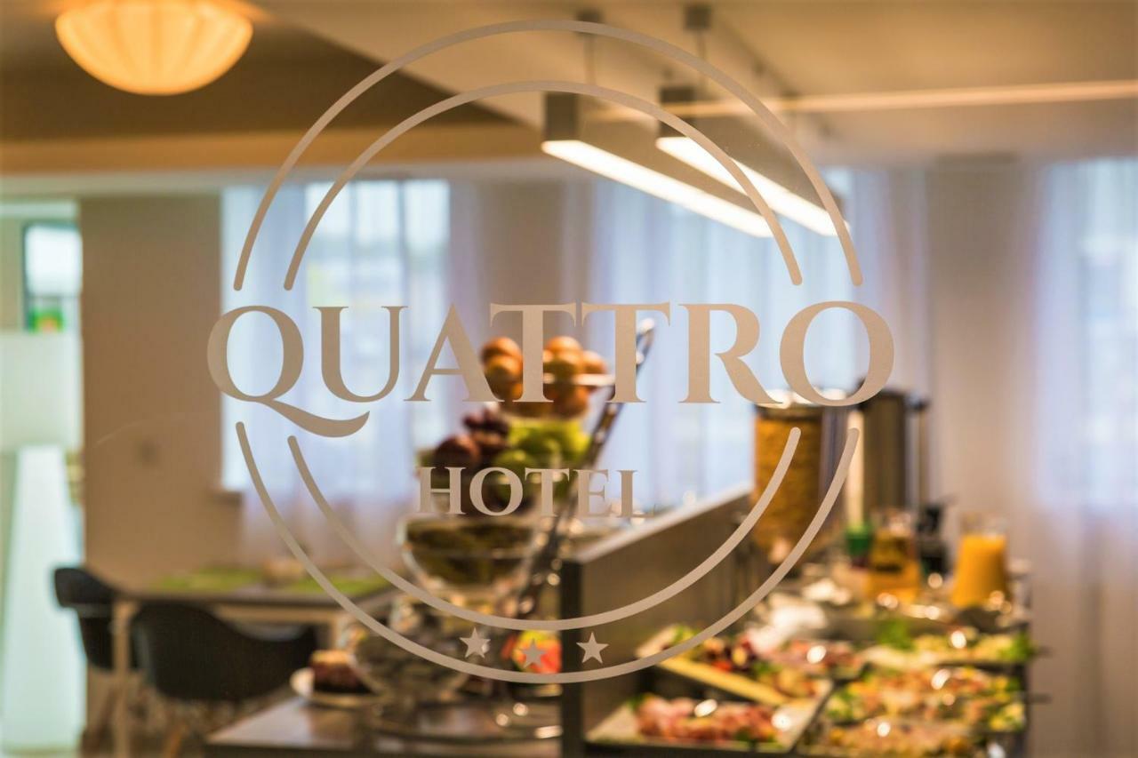 Hotel Quattro Щецинек Экстерьер фото